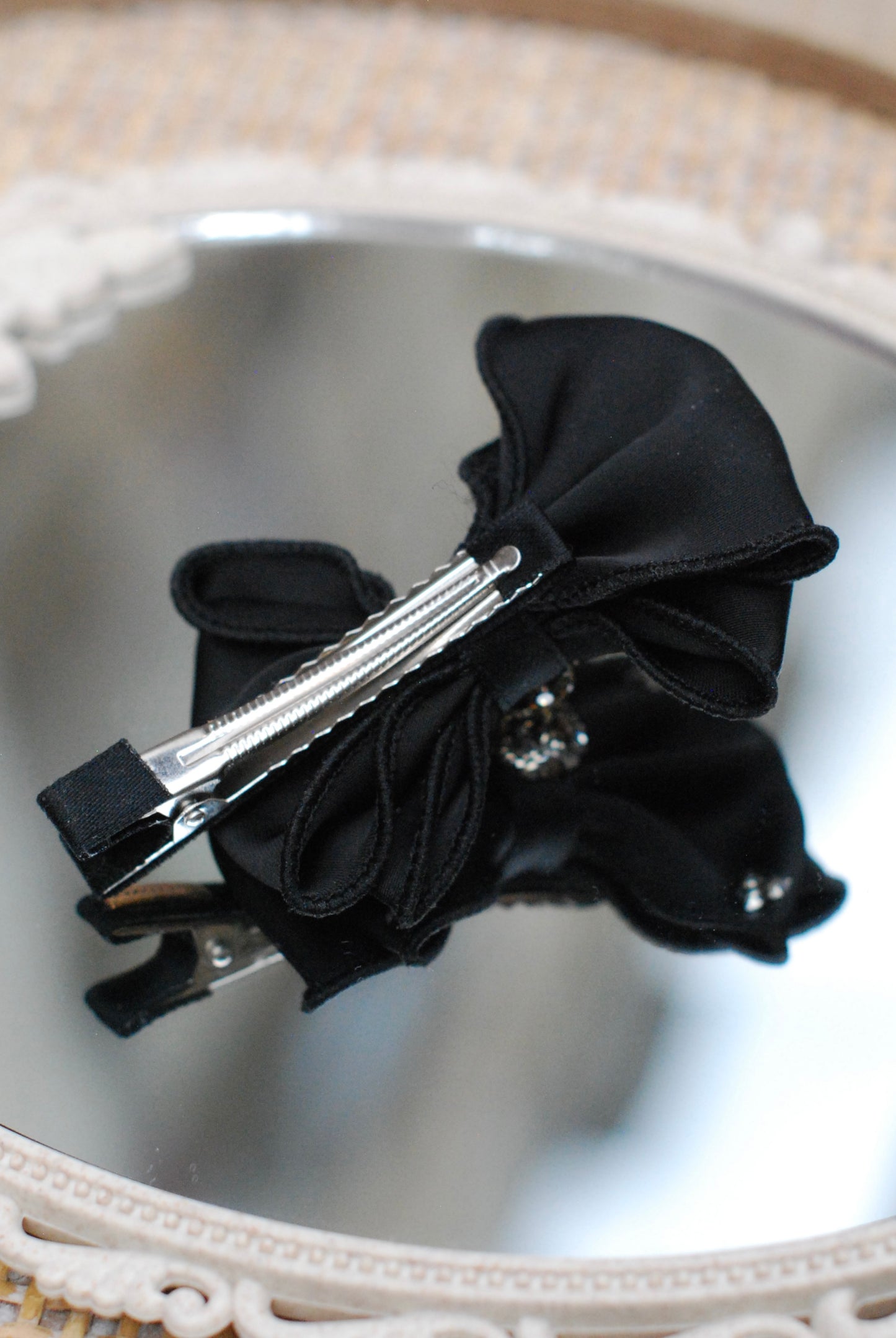 Bow barrette
